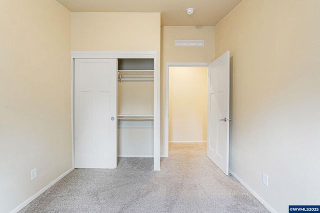 2125 Nocturne Ct SE, Salem, OR 97306