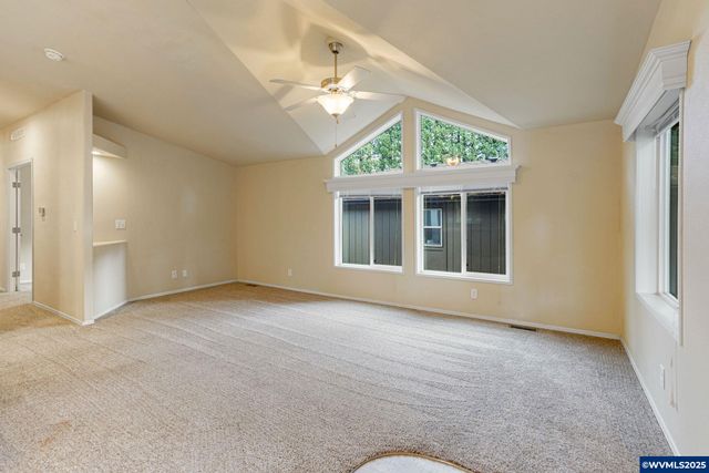 2125 Nocturne Ct SE, Salem, OR 97306