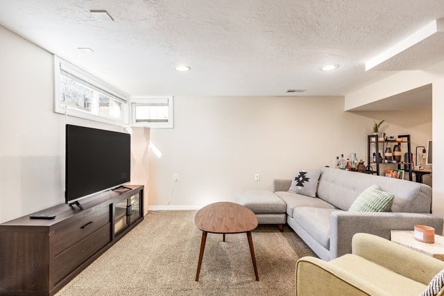 952 E 3385 S, Salt Lake City, UT 84106