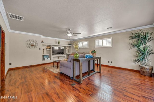 1139 E Coral Gables Drive, Phoenix, AZ 85022