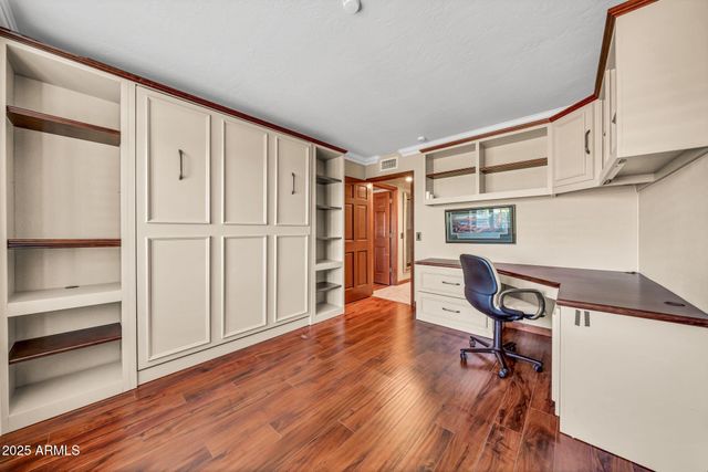 1139 E Coral Gables Drive, Phoenix, AZ 85022