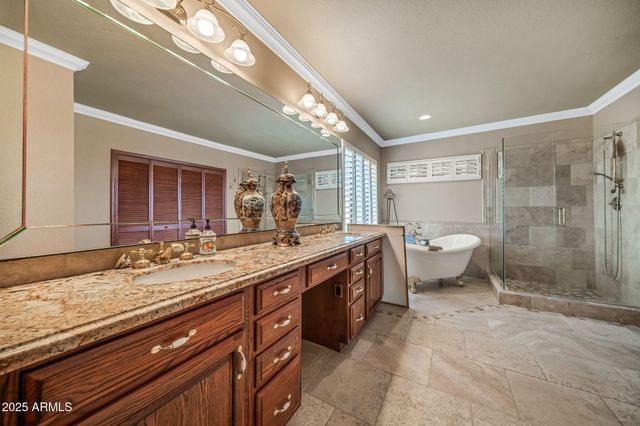 1139 E Coral Gables Drive, Phoenix, AZ 85022