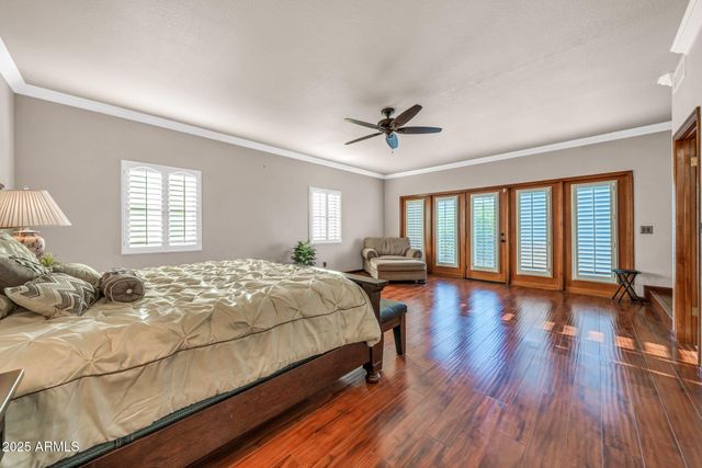 1139 E Coral Gables Drive, Phoenix, AZ 85022