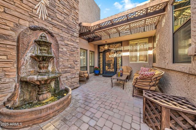 1139 E Coral Gables Drive, Phoenix, AZ 85022