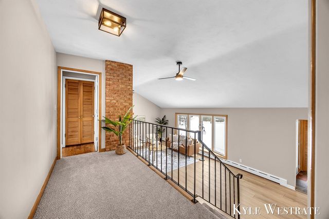 1122 W Green Street, Hastings, MI 49058