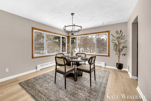 1122 W Green Street, Hastings, MI 49058