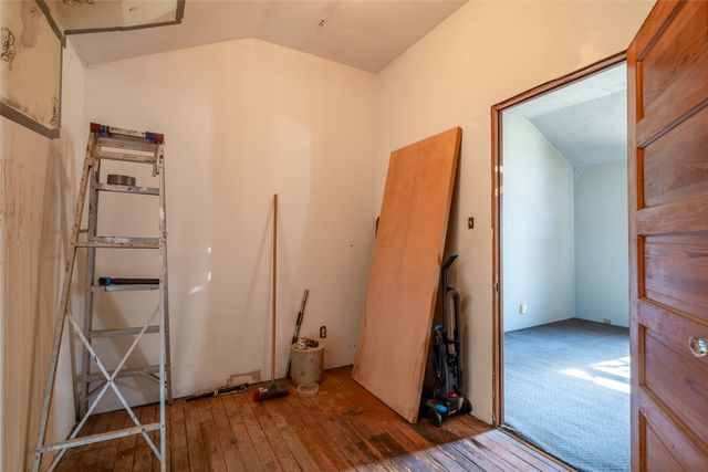 1349 De Wolf Street, Des Moines, IA 50316