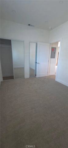 8805 Delco Ave, Winnetka, CA 91306