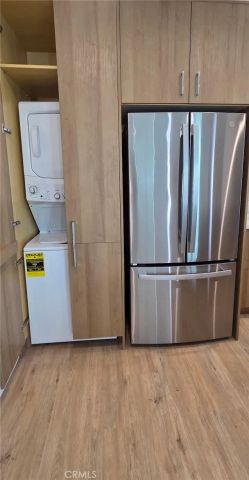 8805 Delco Ave, Winnetka, CA 91306