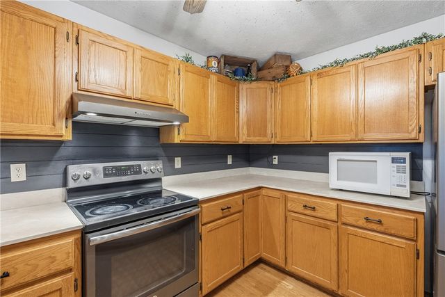 3413 Evergreen Lane, Harrison, AR 72601