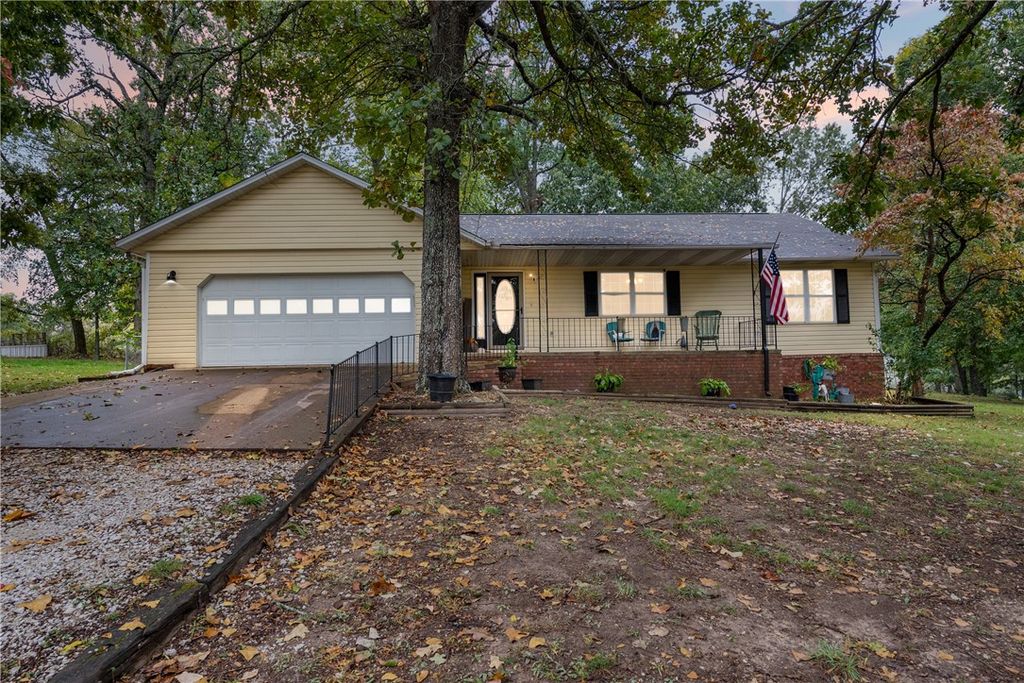 3413 Evergreen Lane, Harrison, AR 72601