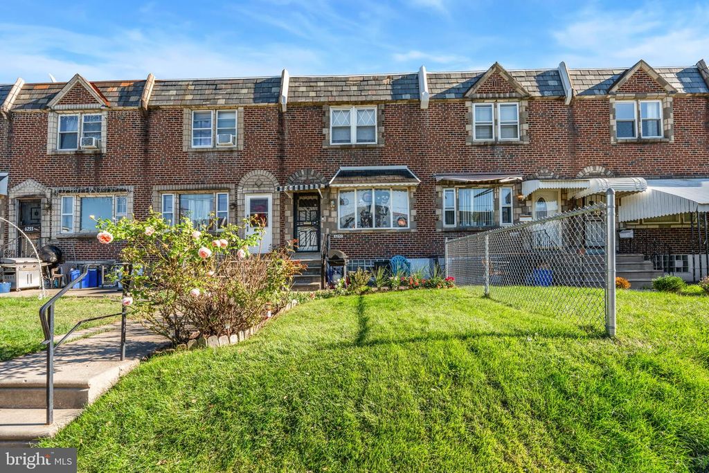 6251 MARSDEN ST, PHILADELPHIA, PA 19135 — photo 2