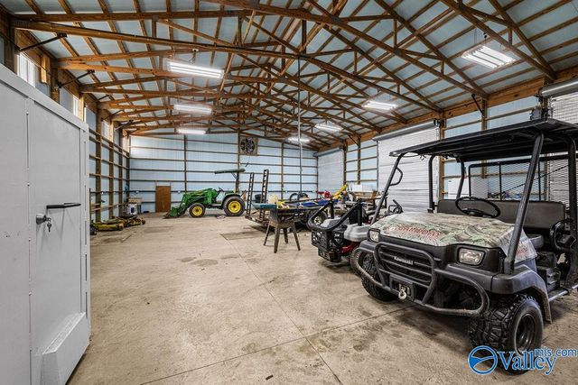 4071 Whorton Bend Road, Gadsden, AL 35901