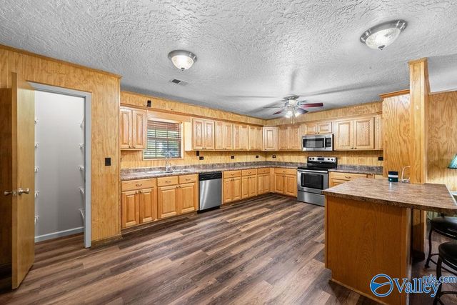 4071 Whorton Bend Road, Gadsden, AL 35901