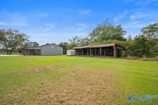 4071 Whorton Bend Road, Gadsden, AL 35901