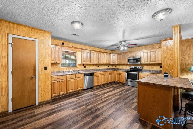 4071 Whorton Bend Road, Gadsden, AL 35901