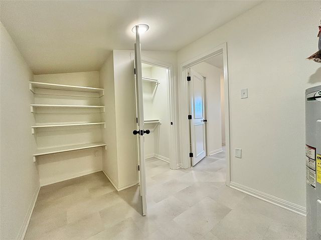 1104 W 10th Street, Mcgregor, TX 76657