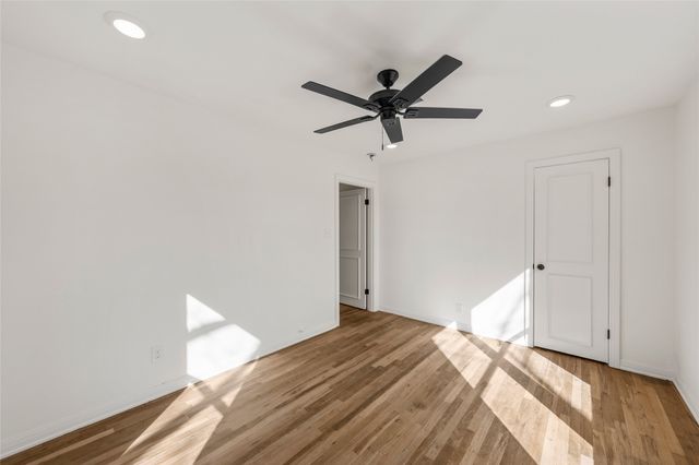 1104 W 10th Street, Mcgregor, TX 76657