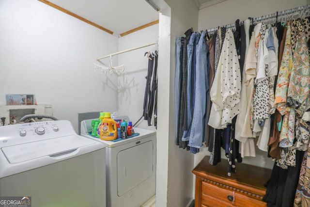 126 Brookwood Drive, Irwinton, GA 31042