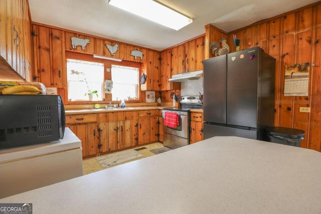 126 Brookwood Drive, Irwinton, GA 31042