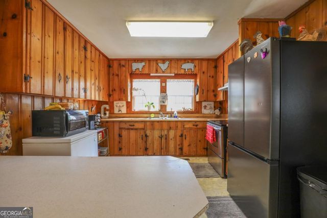 126 Brookwood Drive, Irwinton, GA 31042