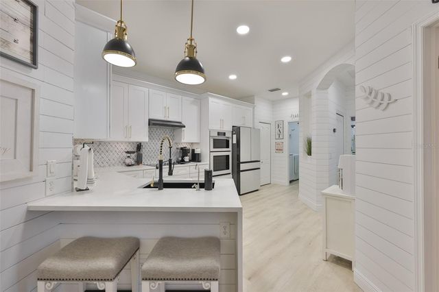 3502 CHAPEL CREEK CIRCLE, Wesley Chapel, FL 33544