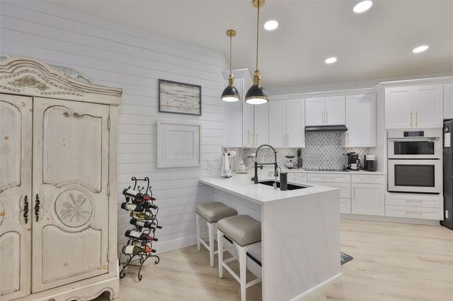 3502 CHAPEL CREEK CIRCLE, Wesley Chapel, FL 33544