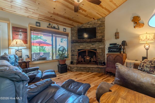 34 Hardwood Trail, Murphy, NC 28906