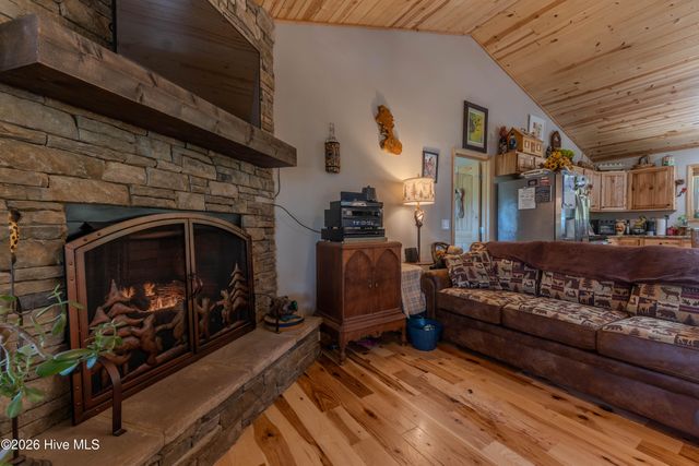 34 Hardwood Trail, Murphy, NC 28906