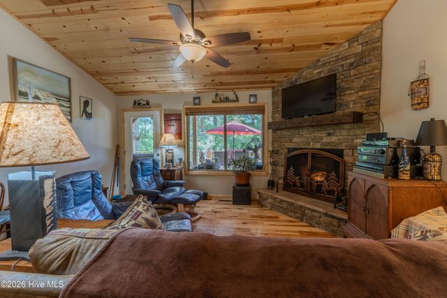 34 Hardwood Trail, Murphy, NC 28906