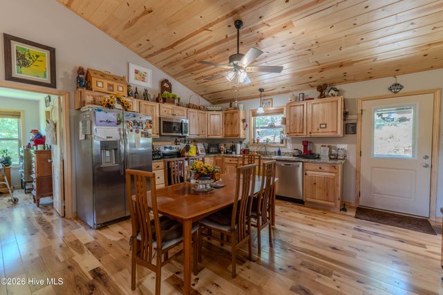 34 Hardwood Trail, Murphy, NC 28906