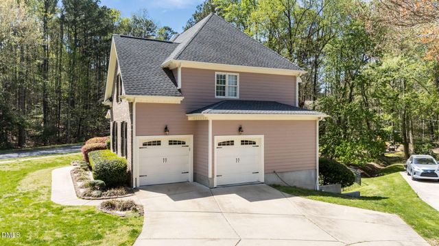 8401 Chelridge Drive, Wake Forest, NC 27587