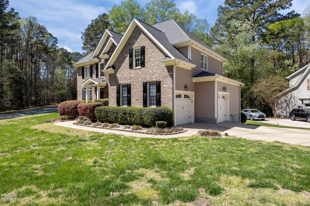 8401 Chelridge Drive, Wake Forest, NC 27587