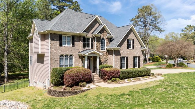 8401 Chelridge Drive, Wake Forest, NC 27587