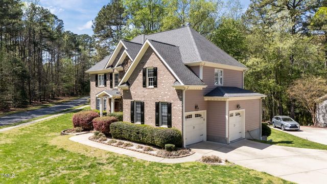 8401 Chelridge Drive, Wake Forest, NC 27587