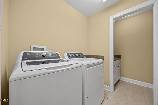 8401 Chelridge Drive, Wake Forest, NC 27587