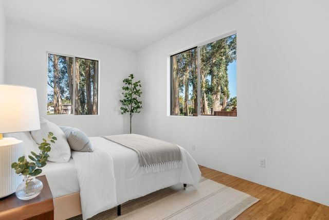 30 Ryans Way, Santa Cruz, CA 95062