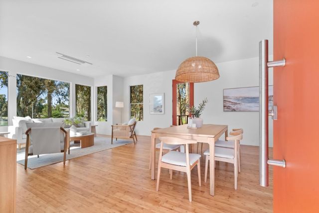 30 Ryans Way, Santa Cruz, CA 95062