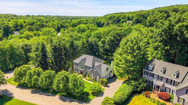 1 Hyatt Lane, Somers, NY 10589