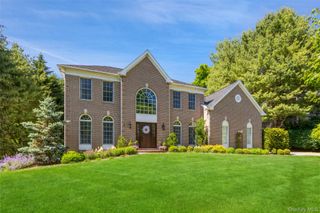 1 Hyatt Lane, Somers, NY 10589