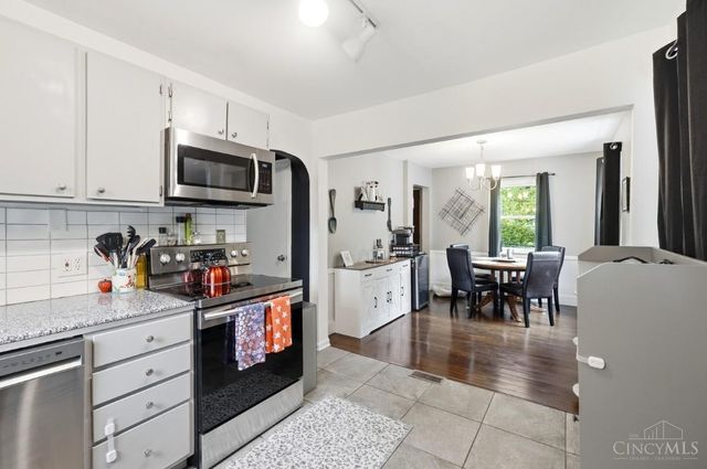 6009 Lockard Avenue, Cincinnati, OH 45230