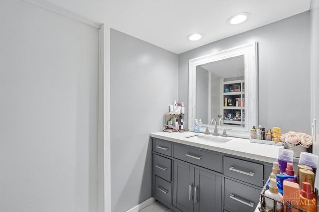 6009 Lockard Avenue, Cincinnati, OH 45230