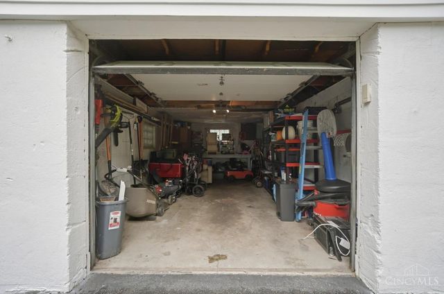 6009 Lockard Avenue, Cincinnati, OH 45230