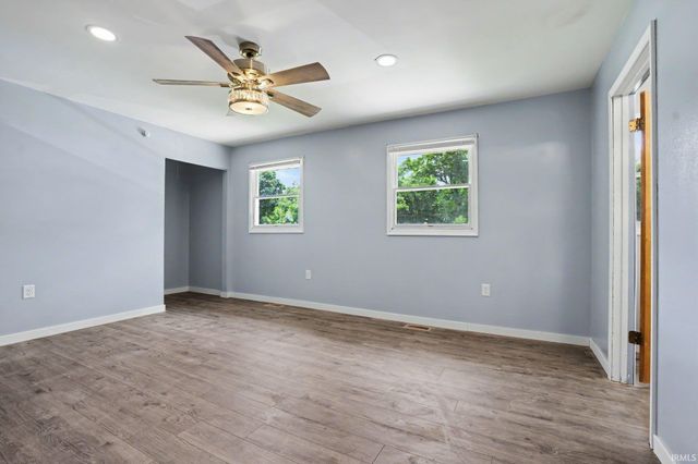 55127 Buckeye Road, Osceola, IN 46561