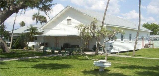 60 BRADEN CASTLE DRIVE, Bradenton, FL 34208