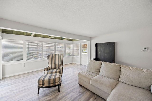 60 BRADEN CASTLE DRIVE, Bradenton, FL 34208
