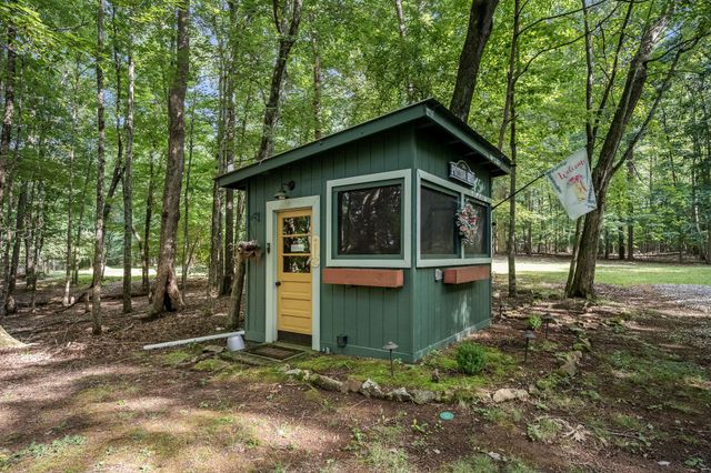 569 Haynes Rd, Sewanee, TN 37375