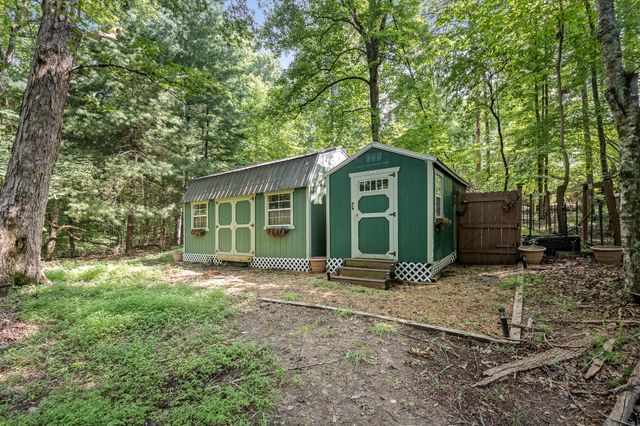 569 Haynes Rd, Sewanee, TN 37375
