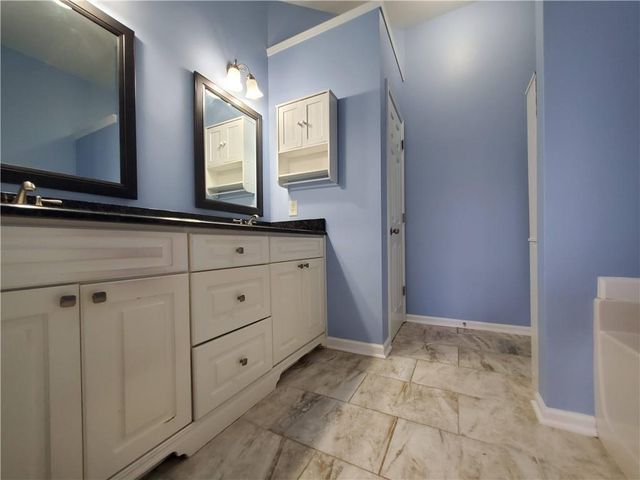 3941 Savannah Square Street, Suwanee, GA 30024