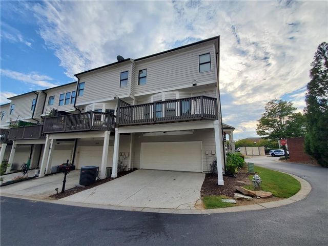 3941 Savannah Square Street, Suwanee, GA 30024